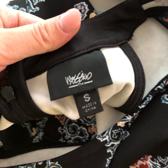 Patterned dress - Picture 3 of 3